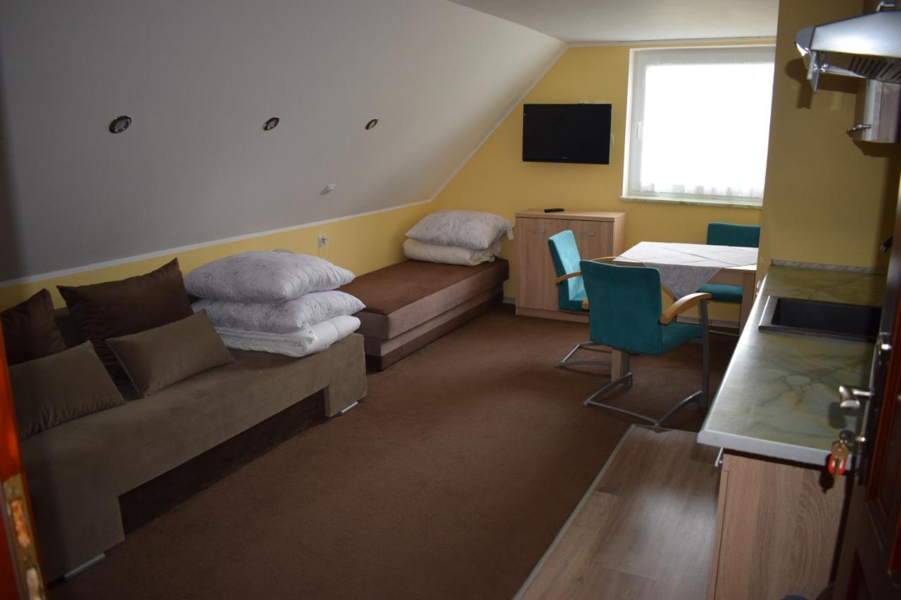 Appartement Pokoje U Emilii à Kąty Rybackie Extérieur photo