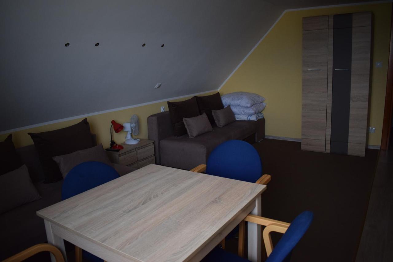 Appartement Pokoje U Emilii à Kąty Rybackie Extérieur photo